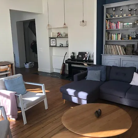 Appartement Maison En Centre Avec Jardin Et Piscine