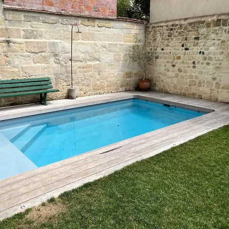 Maison En Centre Avec Jardin Et Piscine * Bordeaux