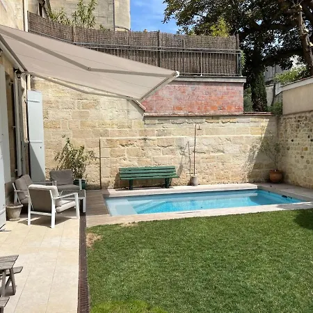 Apartment Maison En Centre Avec Jardin Et Piscine Bordeaux