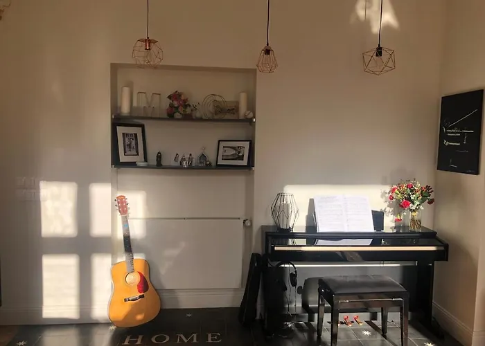 Maison En Centre Avec Jardin Et Piscine Burdeos