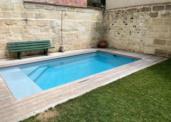 Maison En Centre Avec Jardin Et Piscine * Burdeos